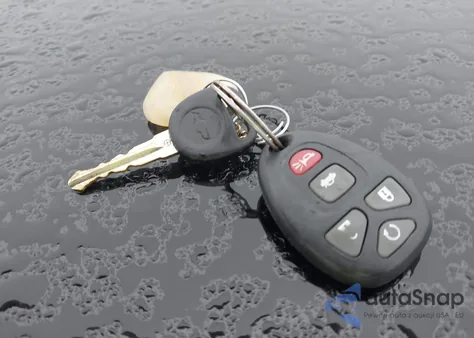 2008 Chevrolet Suburban 1500 Lt из США, поврежденный, VIN 1GNFK16308J115545